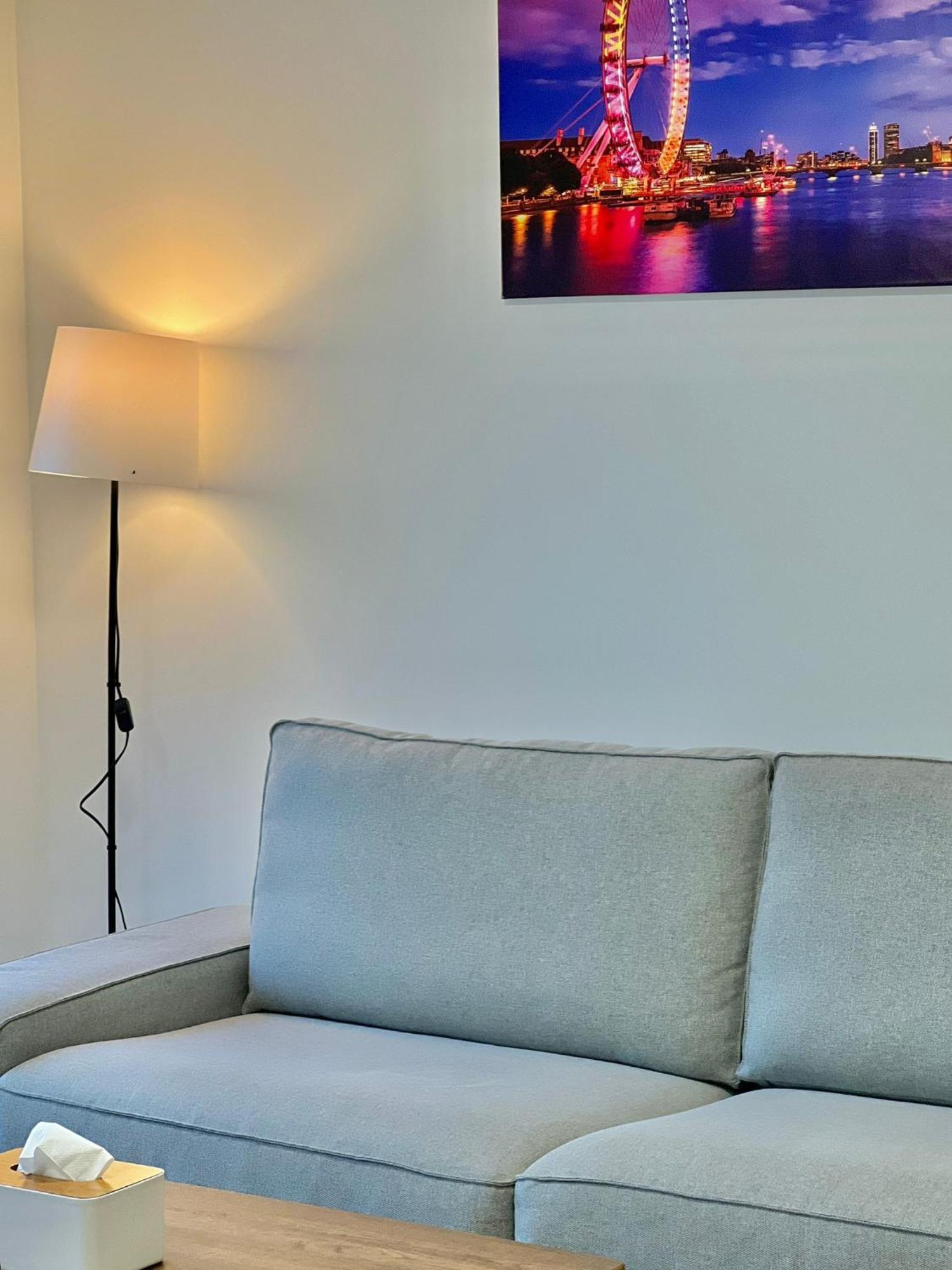 Kensington House By Solitaire Suites スラウ エクステリア 写真